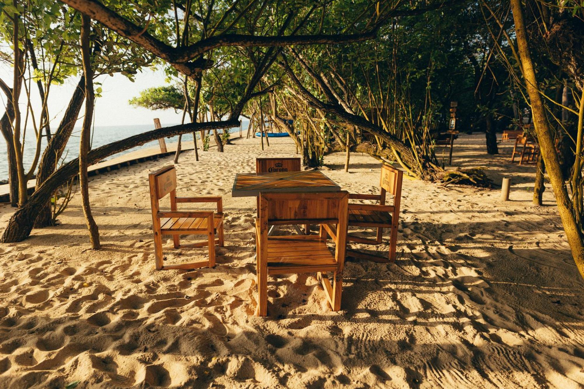 Isla Corona Islas del Rosario Bagian luar foto